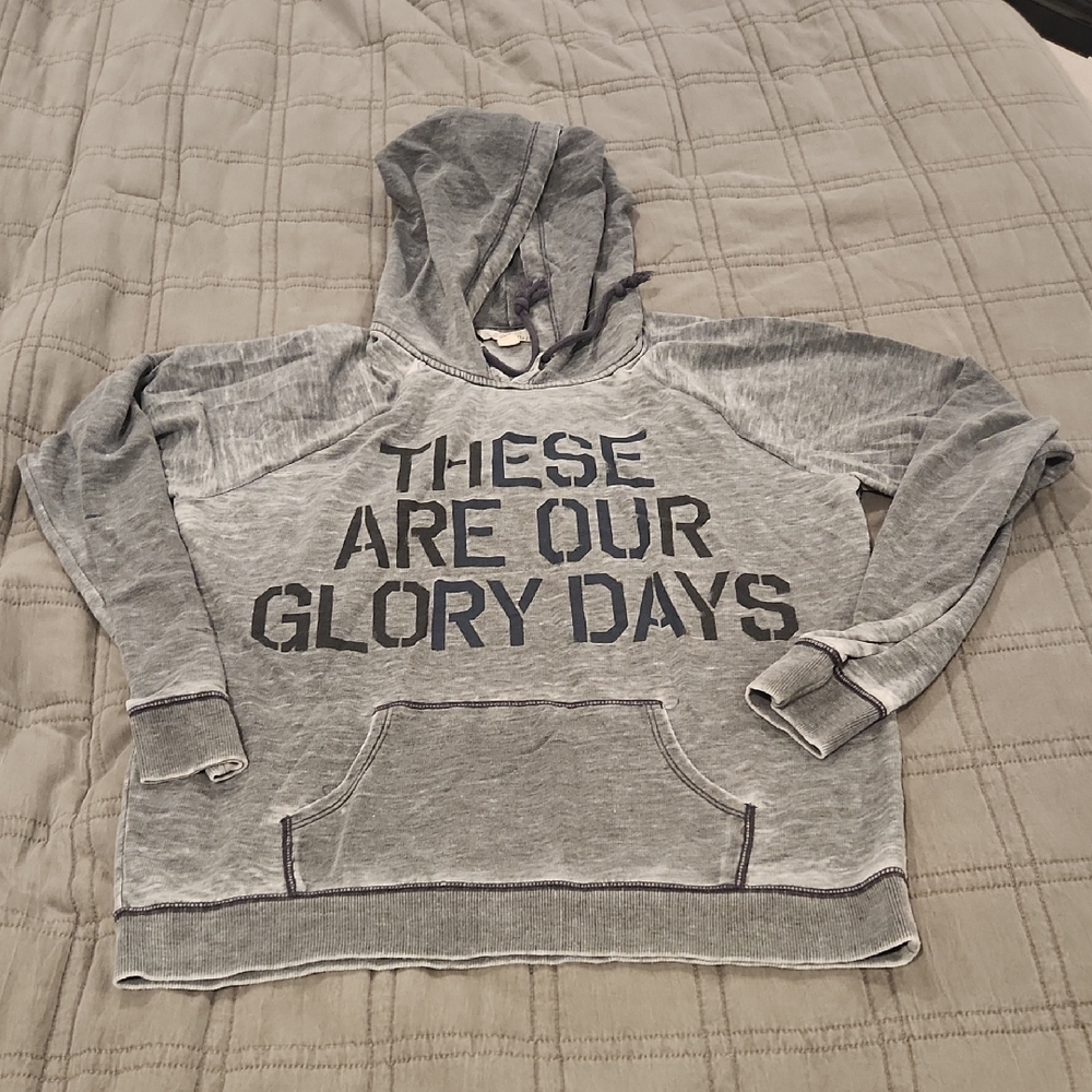 Forever 21 Gray Hoodie with Navy Text Size L!
